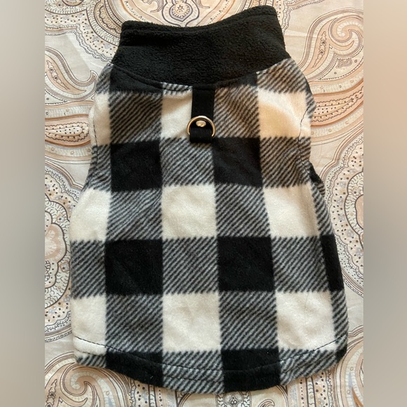 🚨4/$20 Sale!🚨 Small fleece plaid dog vest - Picture 1 of 2